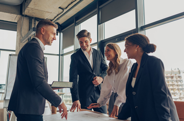 Global Carbon Market Operations: Regulation, Risk, and Opportunity