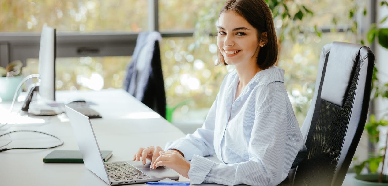 How Strong Administrative Support Enhances Client and Stakeholder Relations